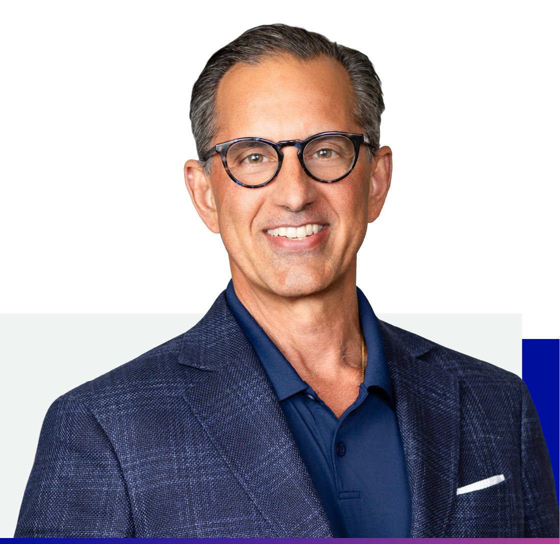 Trey Traviesa headshot